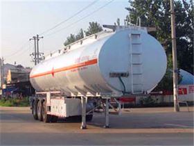 36吨铝合金易燃液体罐式运输半挂车
