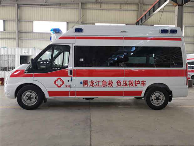 2台江铃福特负压救护车发往黑龙江